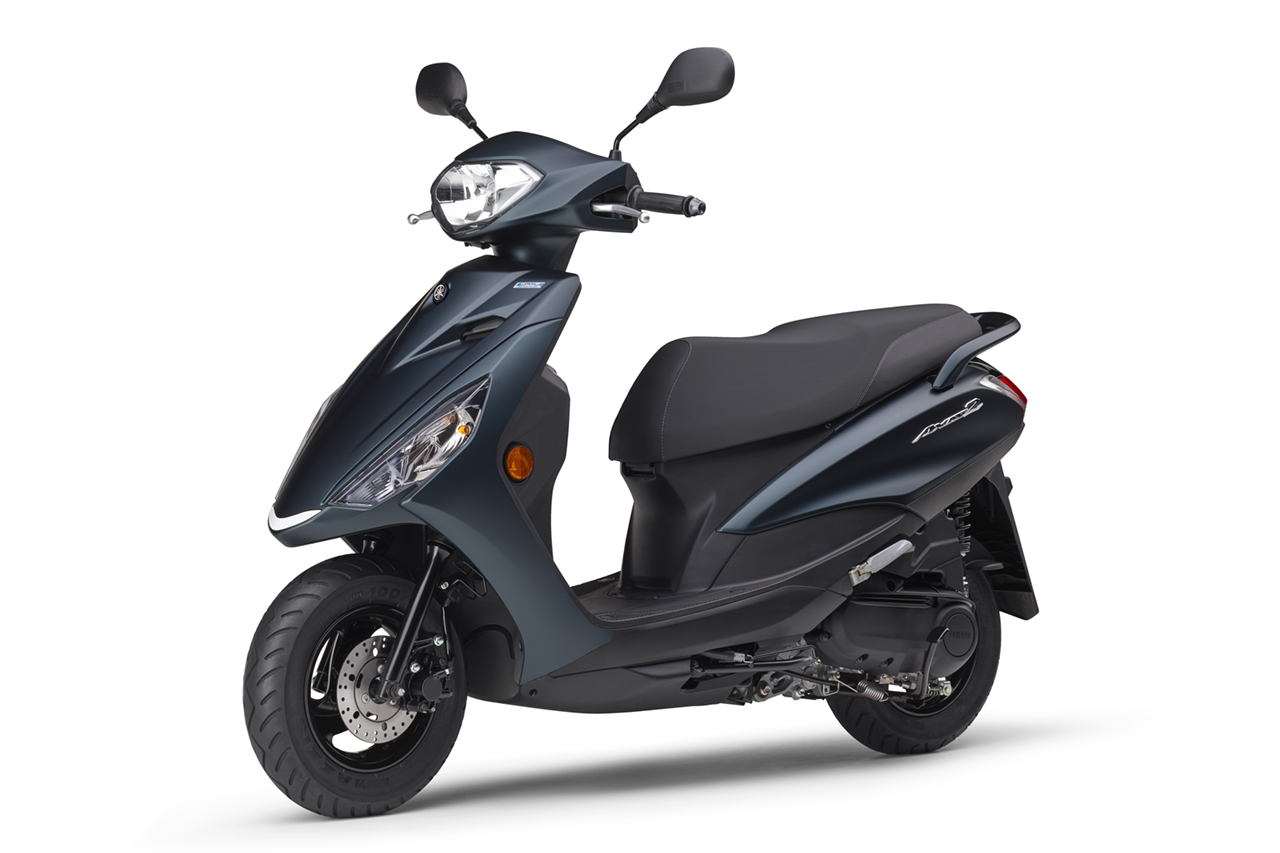 ヤマハ、原付二種スクーター『アクシスZ』に2色を追加。10月24日から発売