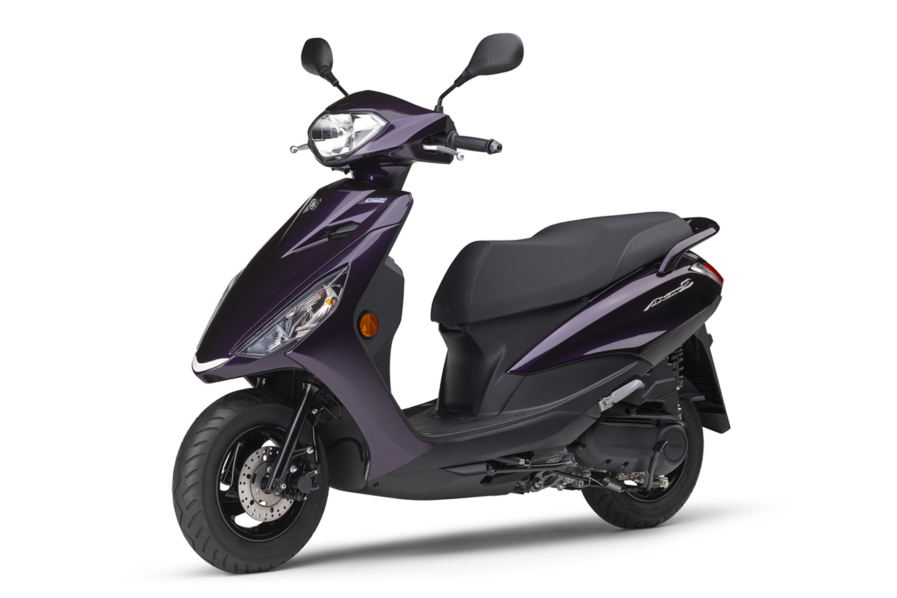 ヤマハ、原付二種スクーター『アクシスZ』に2色を追加。10月24日から発売