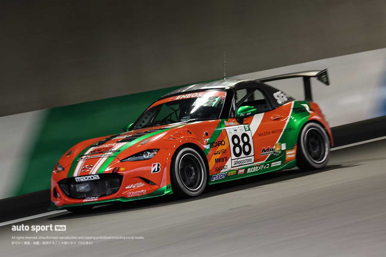 村上モータースMAZDAロードスター