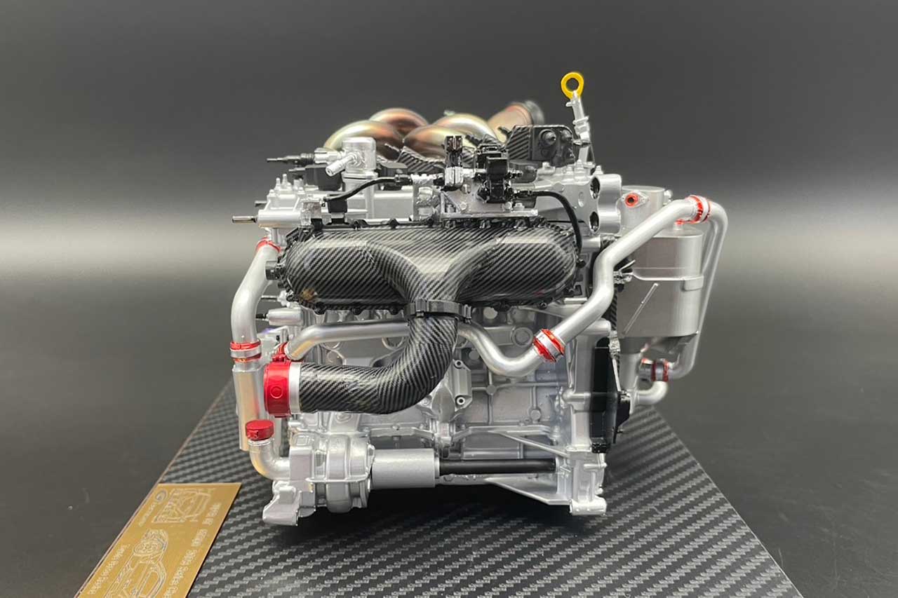 トヨタGT500チャンピオンエンジン『RI4AG』の精密模型が登場。TRD全面協力で実機を忠実に再現