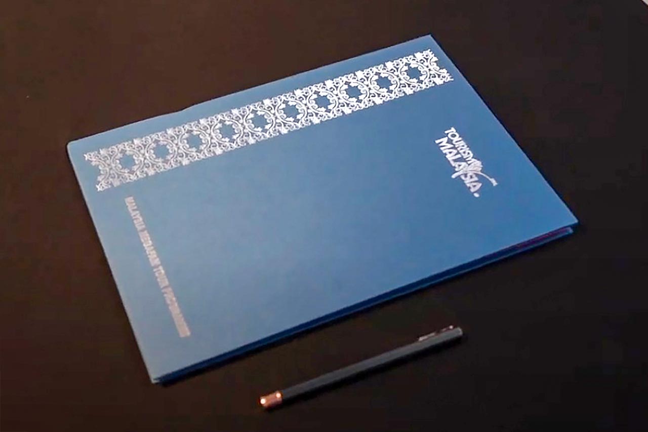 スーパーGTの2025〜27年のマレーシア大会開催に向けクアラルンプールで調印式が行われる