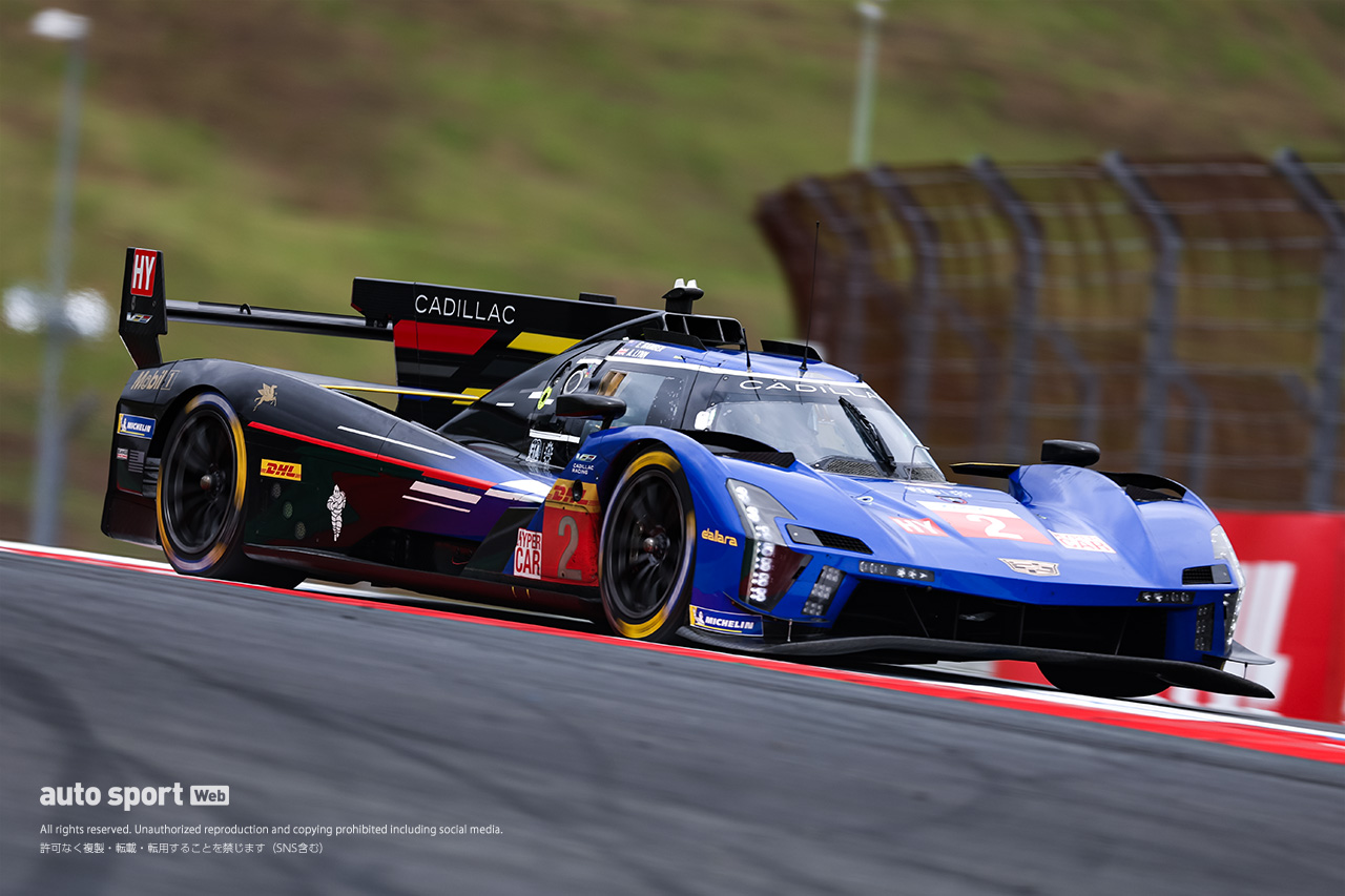 2号車キャデラックVシリーズ.R（キャデラック・レーシング）