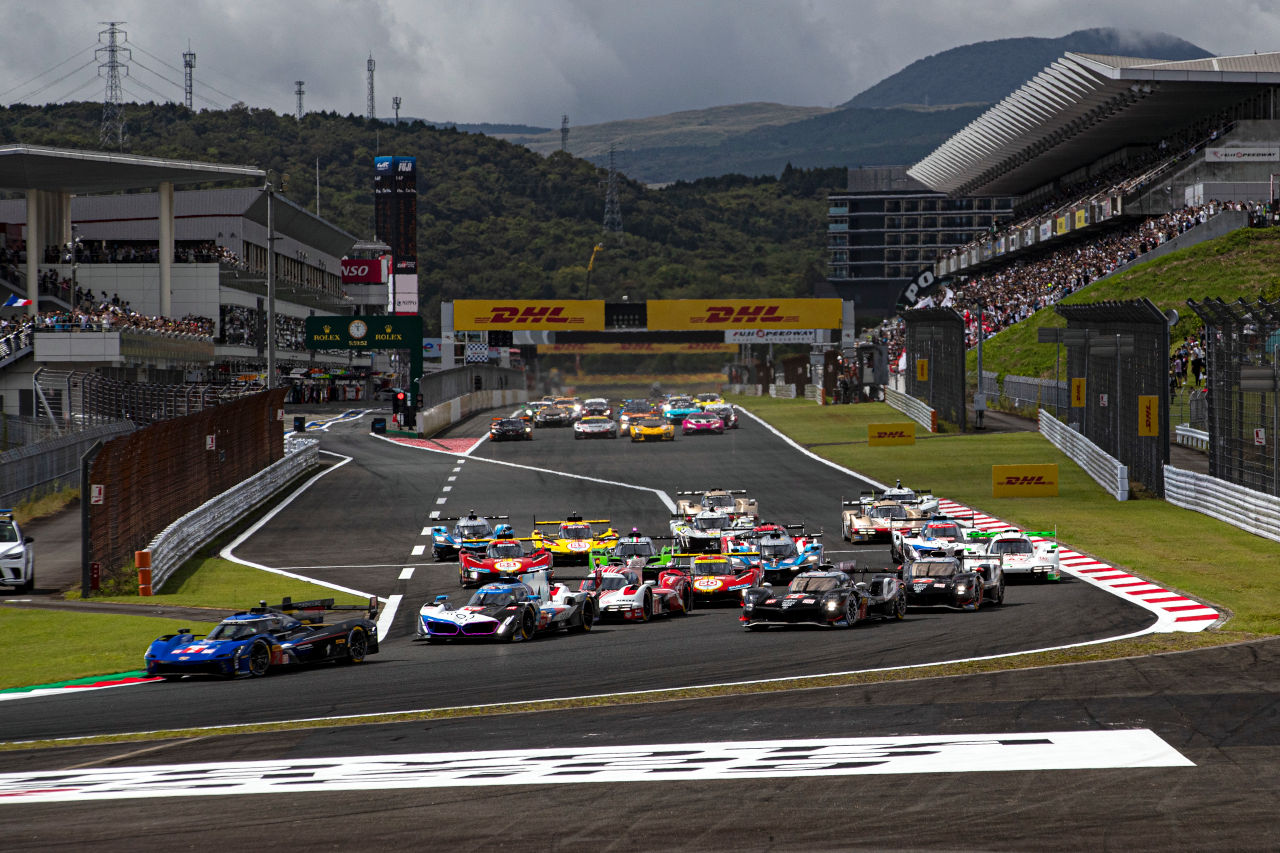 接触リタイアで痛恨のノーポイント「2度目のSCが運の尽きでした」と小林可夢偉。平川亮組8号車も表彰台目前で手痛いペナルティ／WEC富士