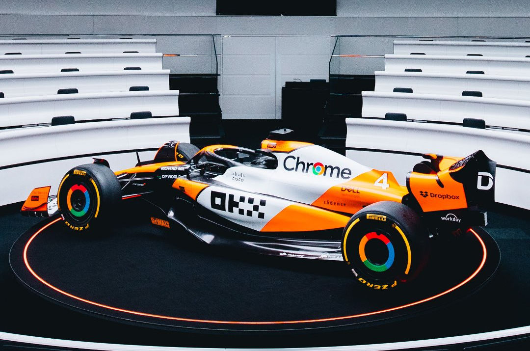 スペシャルカラーリングが施されたマクラーレンMCL38