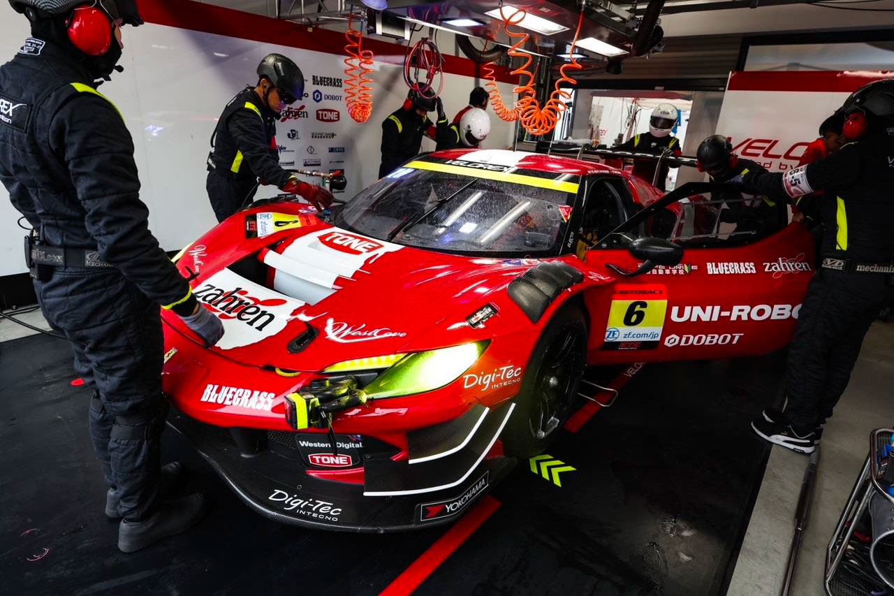 UNI-ROBO BLUEGRASS FERRARI