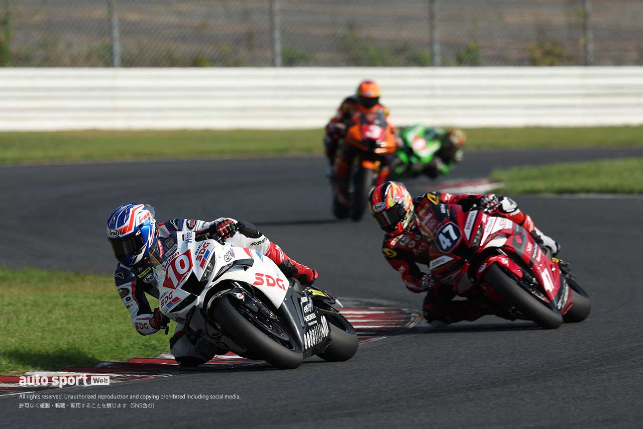 【ブログ】陰の立役者『メカニック』の仕事ってナンダ？ カメラマンから見た全日本ロード第6戦オートポリス～其の壱～