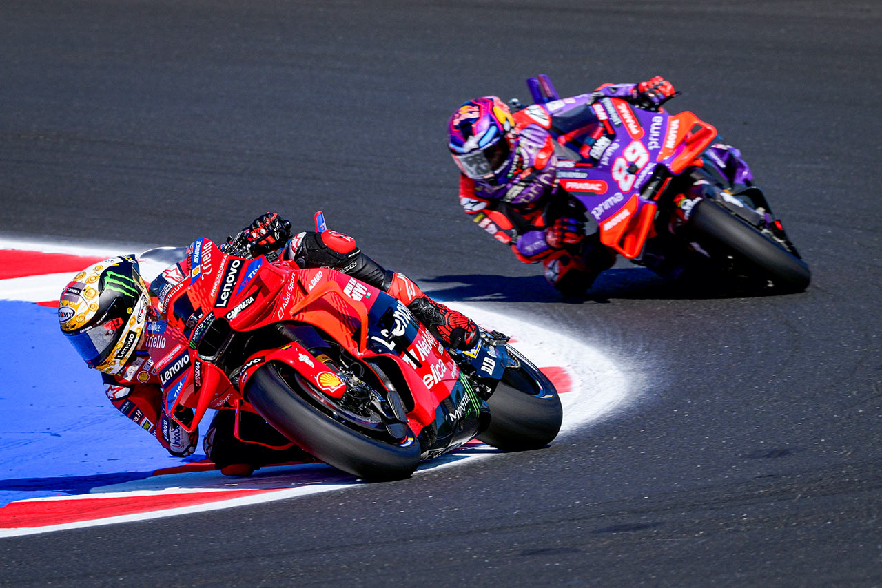 トップ争いはバスティアニーニに軍配。ドゥカティがコンストラクターズタイトル獲得／第14戦エミリア・ロマーニャGP 決勝