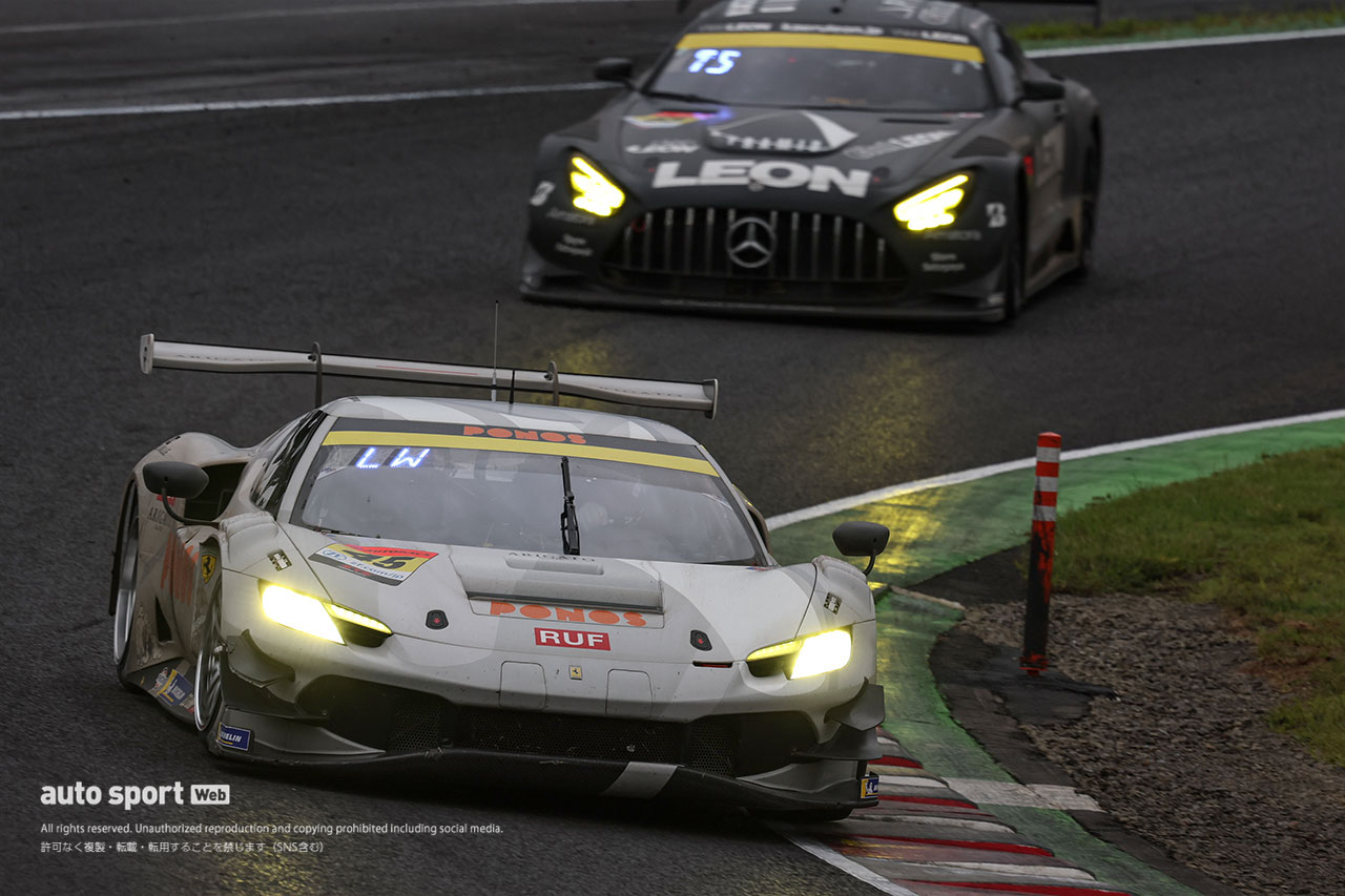 PONOS FERRARI 296＆LEON PYRAMID AMG