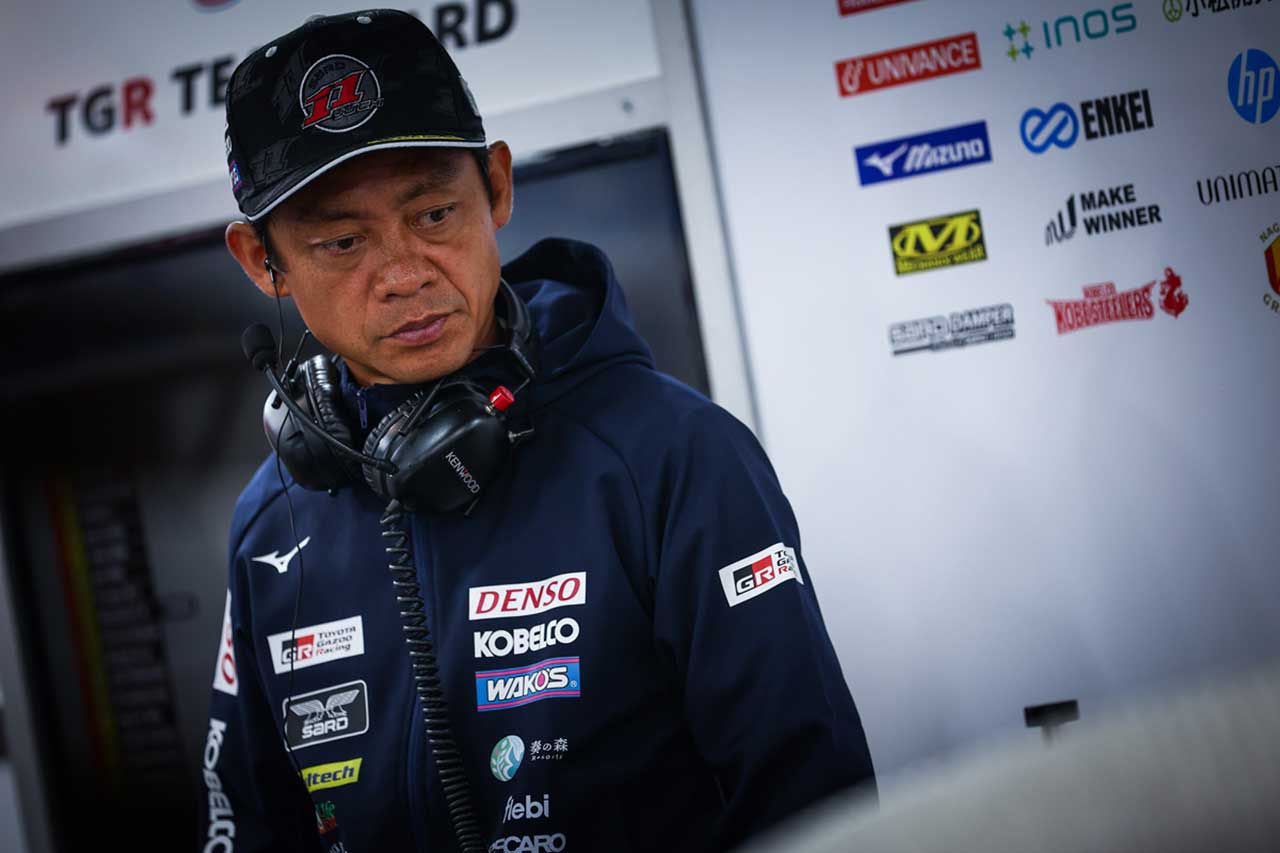 脇阪寿一監督（DENSO KOBELCO SARD GR Supra）