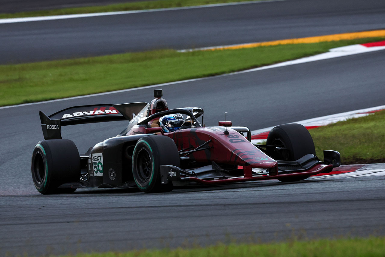 【ギャラリー】近藤真彦JRP会長が24年ぶりにトップフォーミュラ走行。9月26日テスト走行の様子