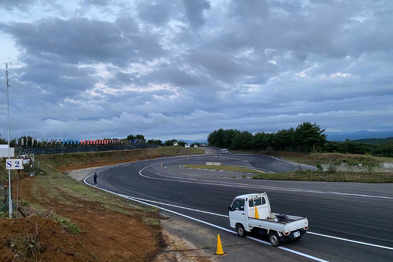 【D1GPエビス外伝】西コースが史上最高難易度に。指定ラインとゾーンの配置変えで単走得点が大幅低下