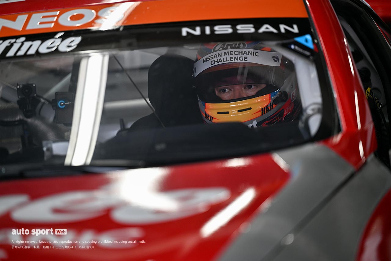 ハコ車に乗るときヘルメットバイザーは開ける派？ 閉める派？ 聞いて分かったプロドライバーのこだわり