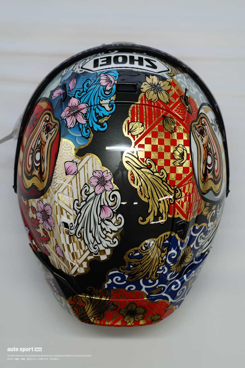 【特集】全面金箔に『ダルマ』を入れて「細部まで素晴らしい」とM.マルケス。MotoGP日本GPスペシャルヘルメットの細部