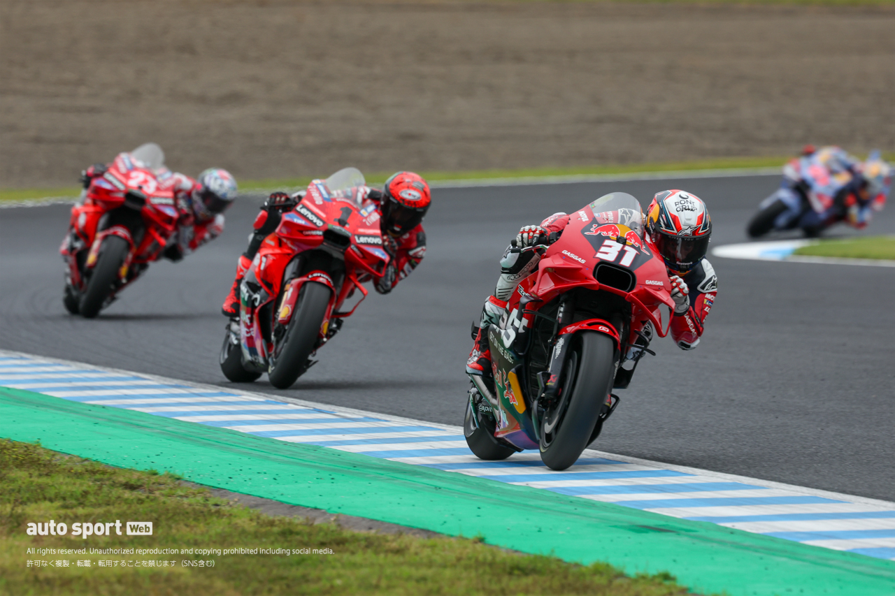 アコスタ痛恨の転倒でバニャイアがスプリント3連勝。中上は接触により無念のリタイア／第16戦日本GP