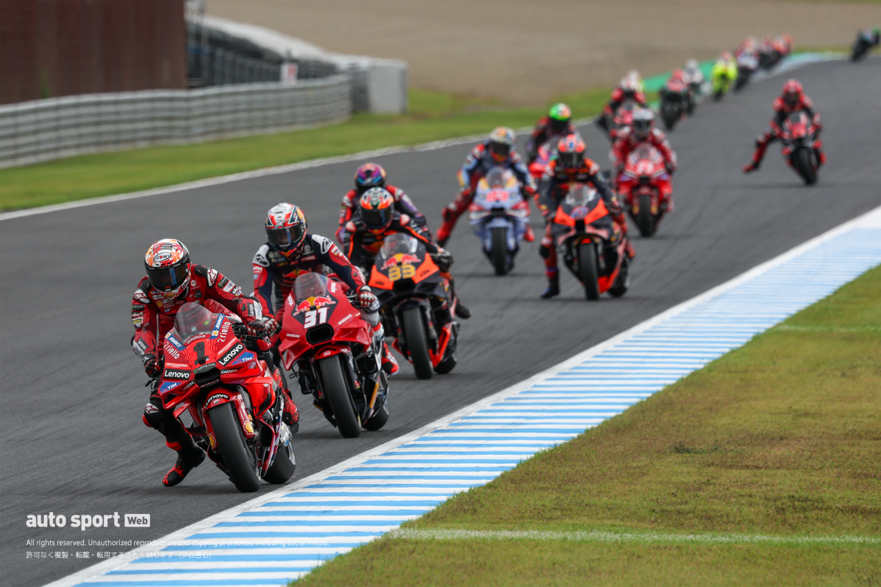 バニャイア、もてぎ完勝で王者争いは肉薄「終盤マルティンが近づいてきたのでブレーキングを変えた」／第16戦日本GP