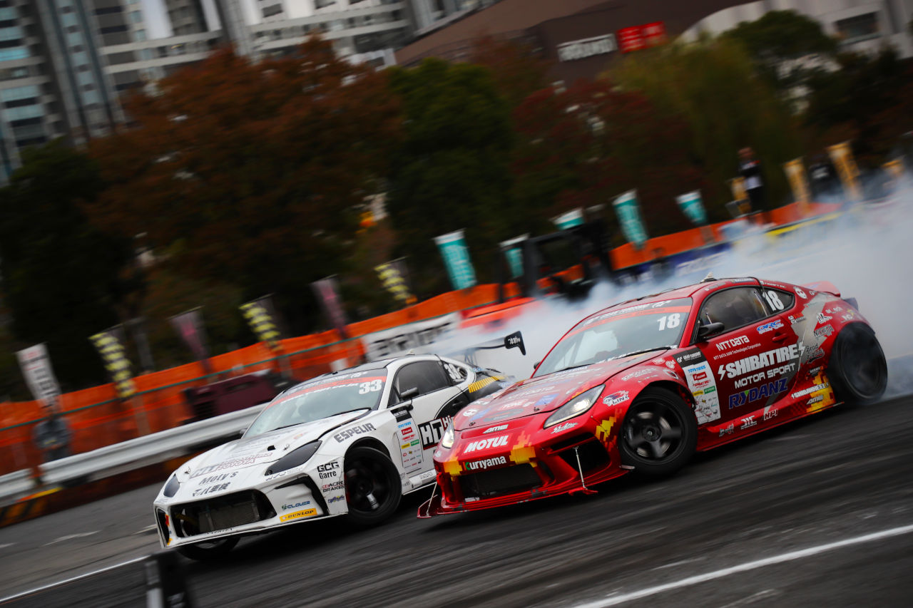 D1GP最終戦『TOKYO DRIFT』がカスタムカーショー『A-MESSE』とコラボ。お台場で11月9～10日に開催