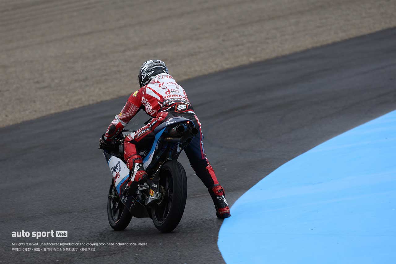 急遽代役参戦も初Moto3に大苦戦の若松怜「心がポッキリ折れました。最終戦鈴鹿は気持ちよく終わりたい」／第16戦日本GP
