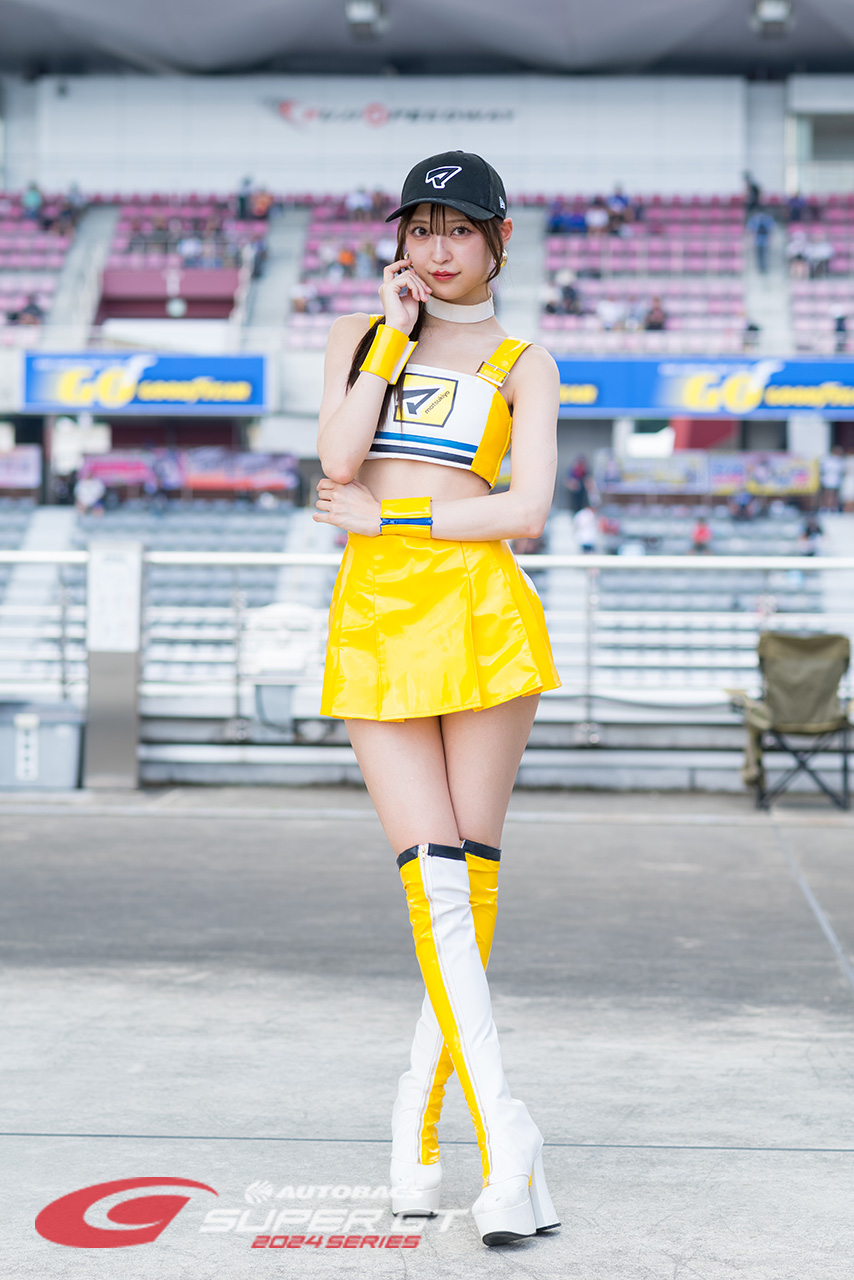 林れむ マツモトキヨシキューティー 2024年/スーパーGTの写真①