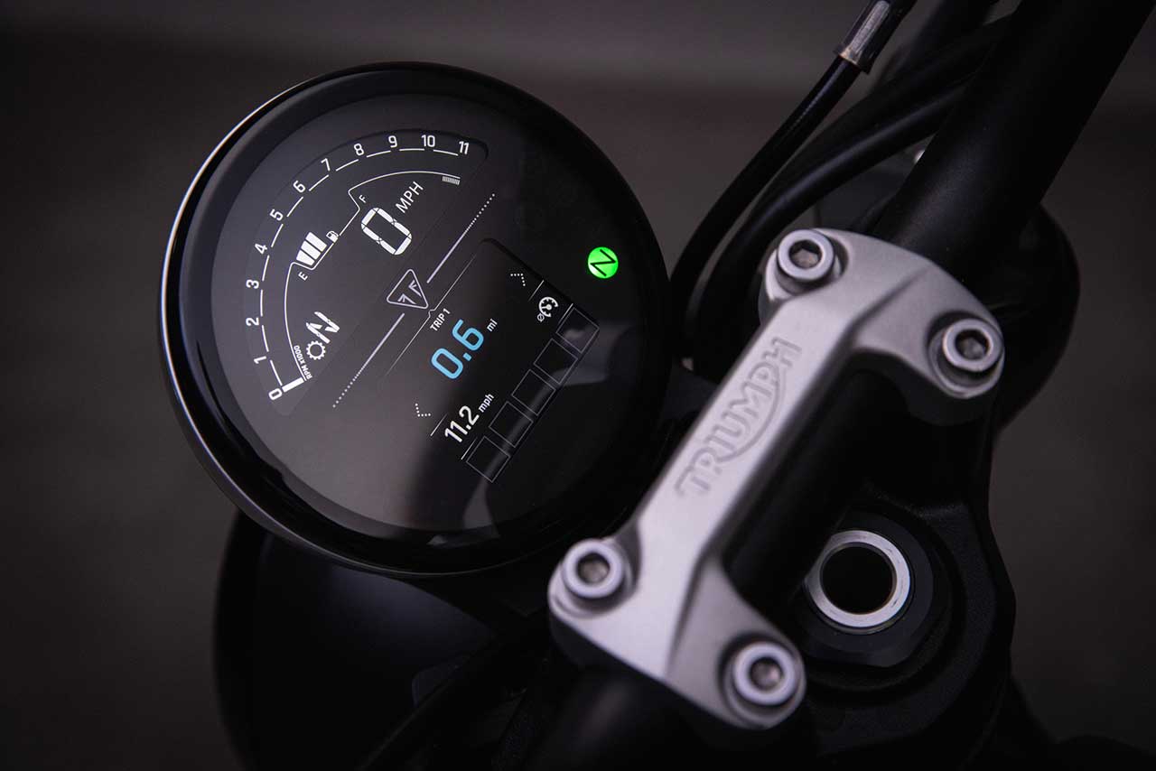 トライアンフ、新型トライデント660を発表。装備の大幅アップデートと新色が追加され、2024年冬以降に発売予定