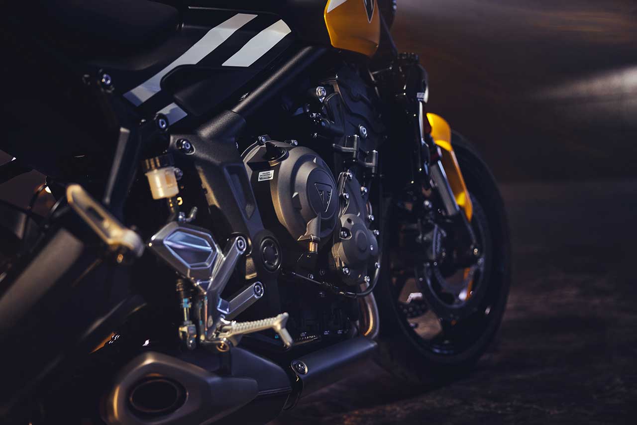 トライアンフ、新型トライデント660を発表。装備の大幅アップデートと新色が追加され、2024年冬以降に発売予定