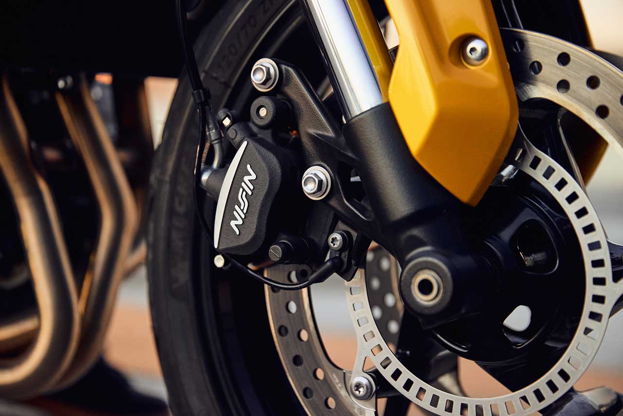 トライアンフ、新型トライデント660を発表。装備の大幅アップデートと新色が追加され、2024年冬以降に発売予定