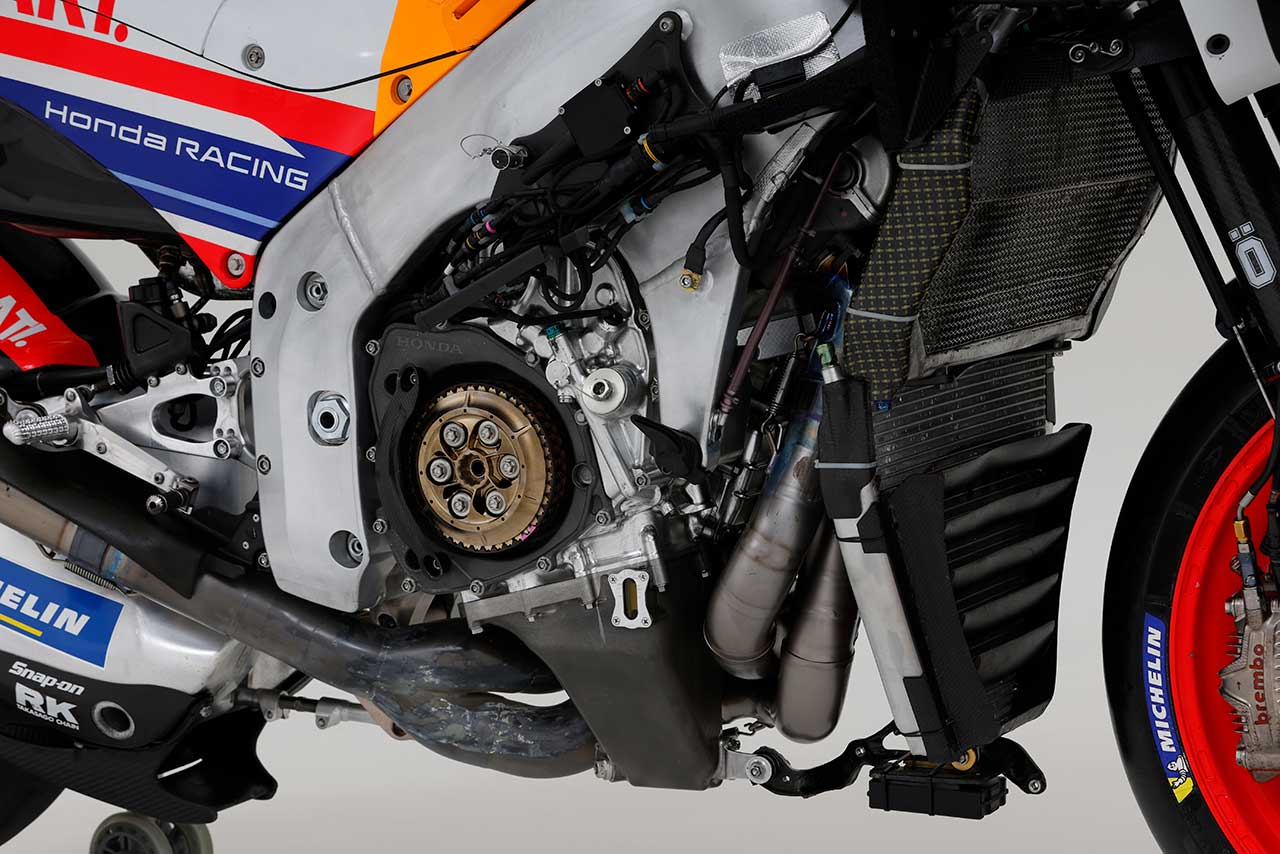 MotoGP：2026年はエンジン凍結、25年仕様を全メーカーが使用に。2027年の850cc化に先立ちコスト管理のため決定