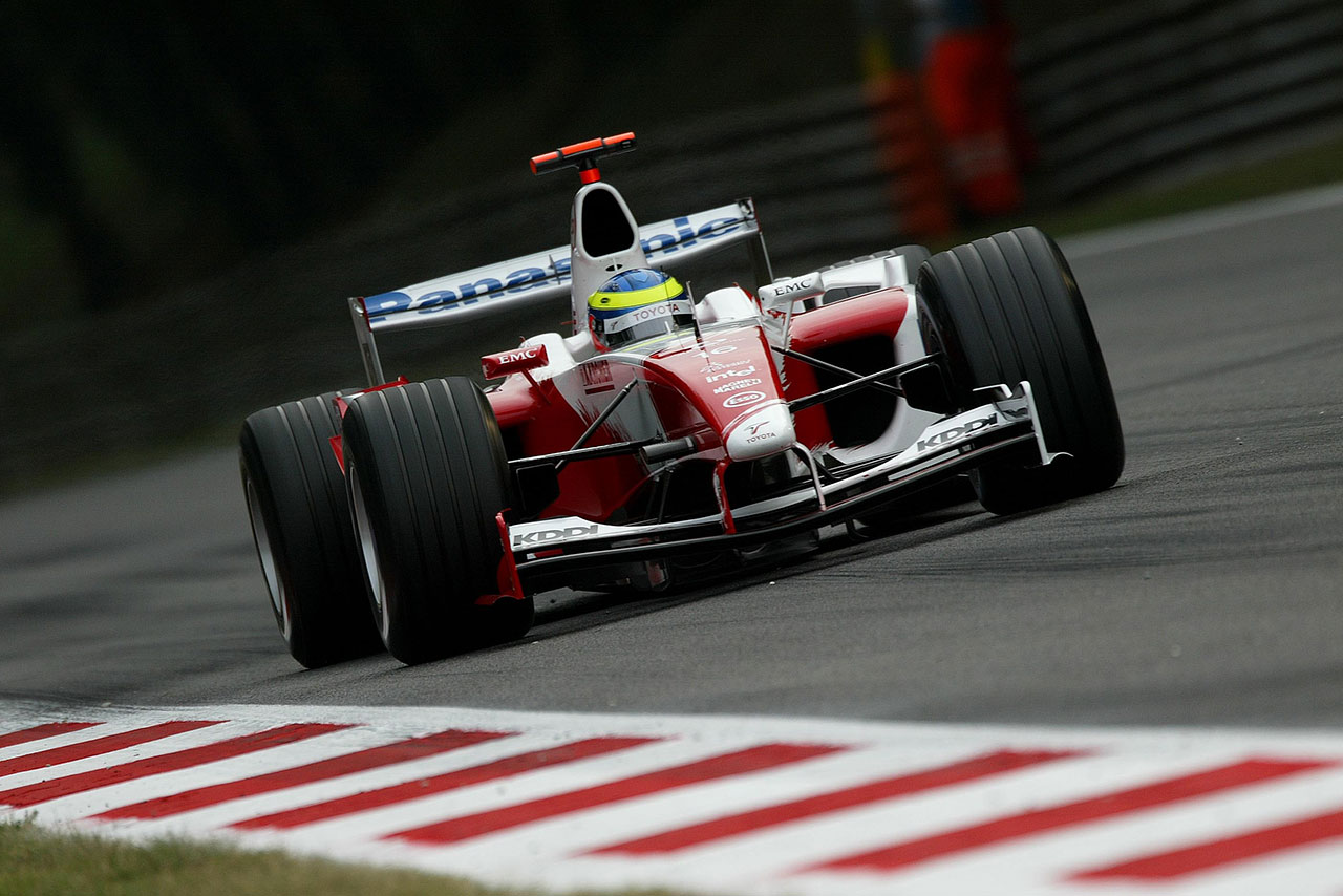 トヨタF1の2004年型車両『TF104』