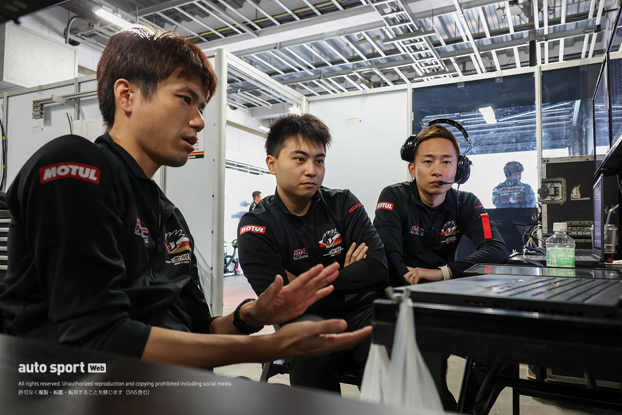 岩佐歩夢（TEAM MUGEN）