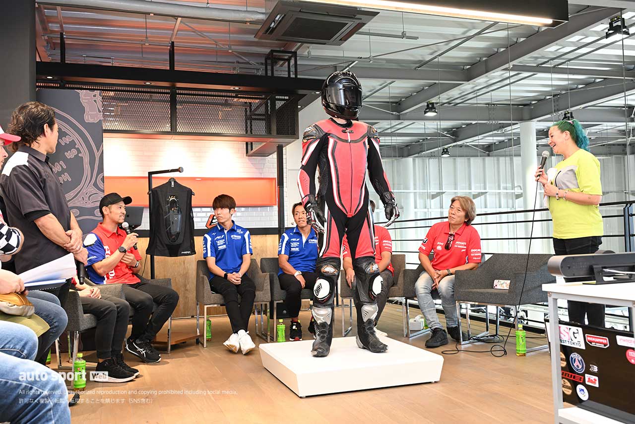 最終戦を前にトップライダーがHYOD PLUS浜松に集結。『HYODエアブースト』の実演とトークショー開催