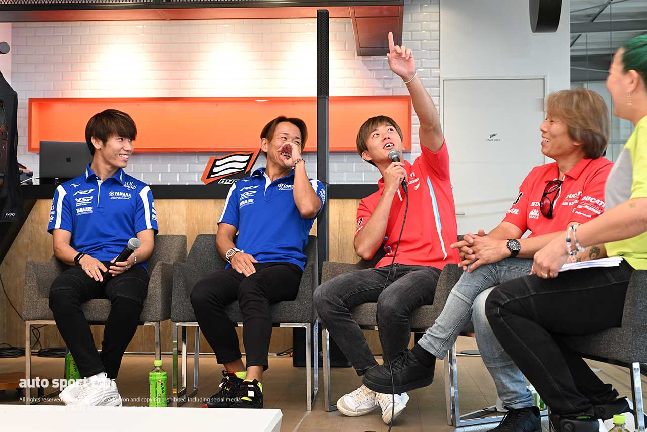 最終戦を前にトップライダーがHYOD PLUS浜松に集結。『HYODエアブースト』の実演とトークショー開催