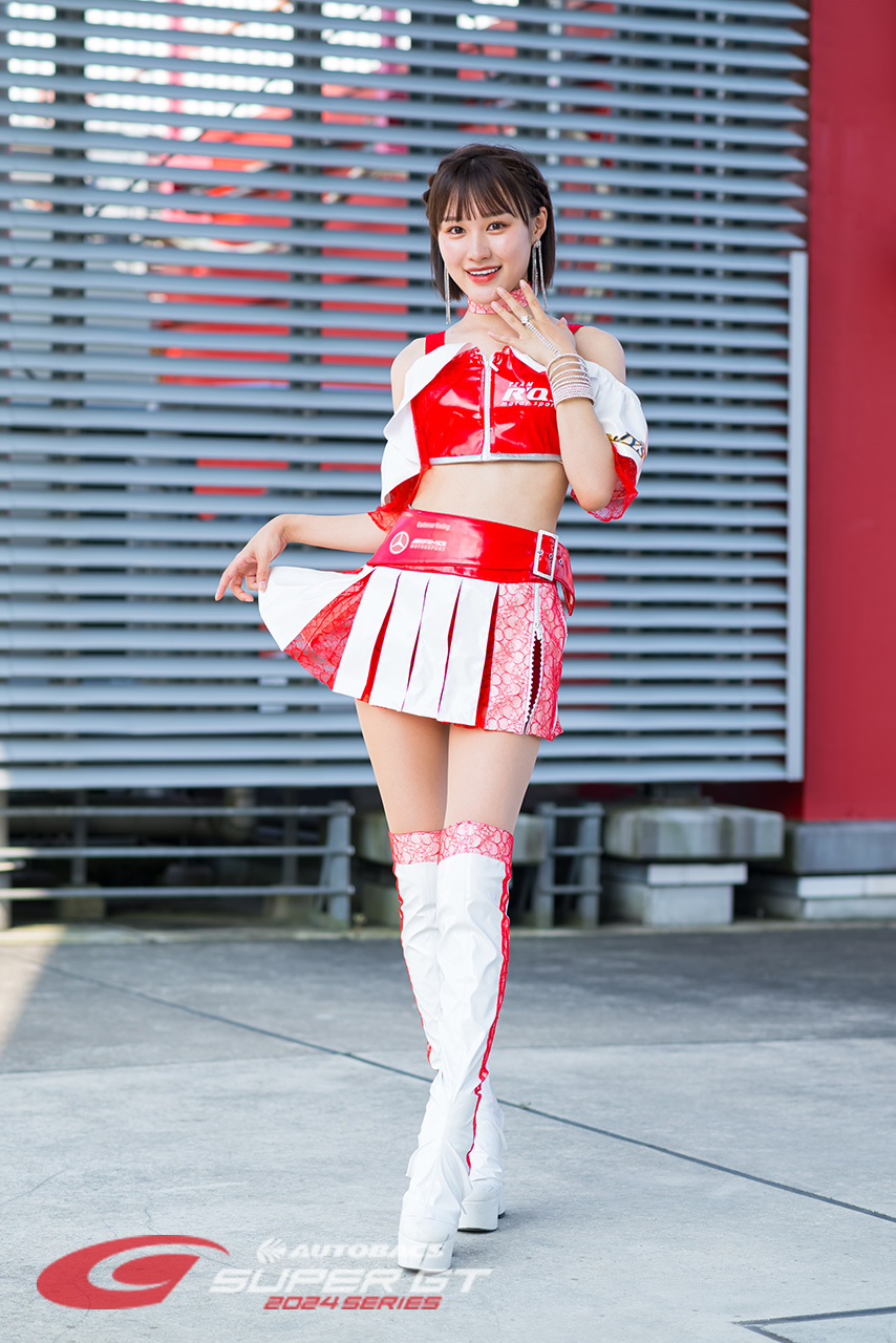 早乙女るな R'Qs twinkle 2024年/スーパーGTの写真①