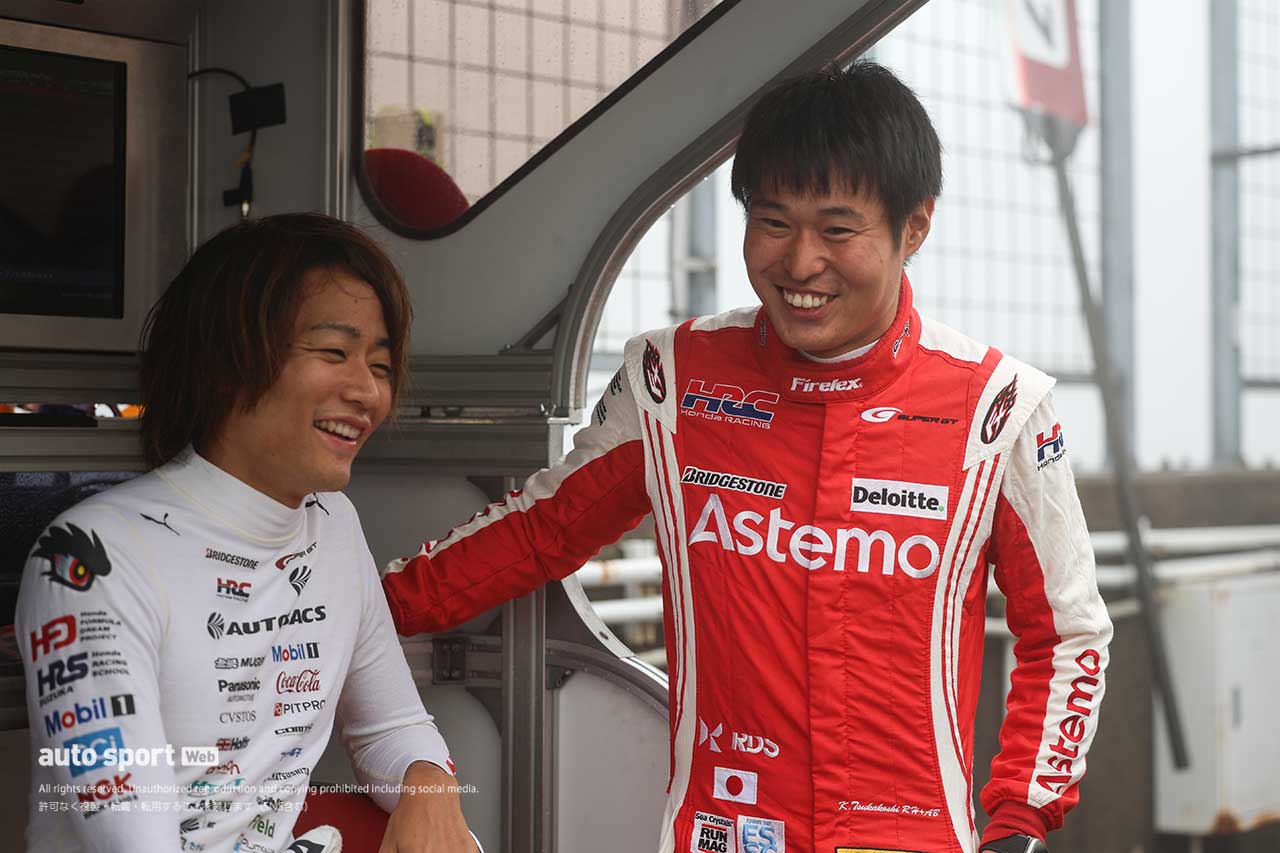 松下信治（ARTA MUGEN CIVIC TYPE R-GT ＃8（野尻智紀）／塚越広大（Astemo CIVIC TYPE R-GT）