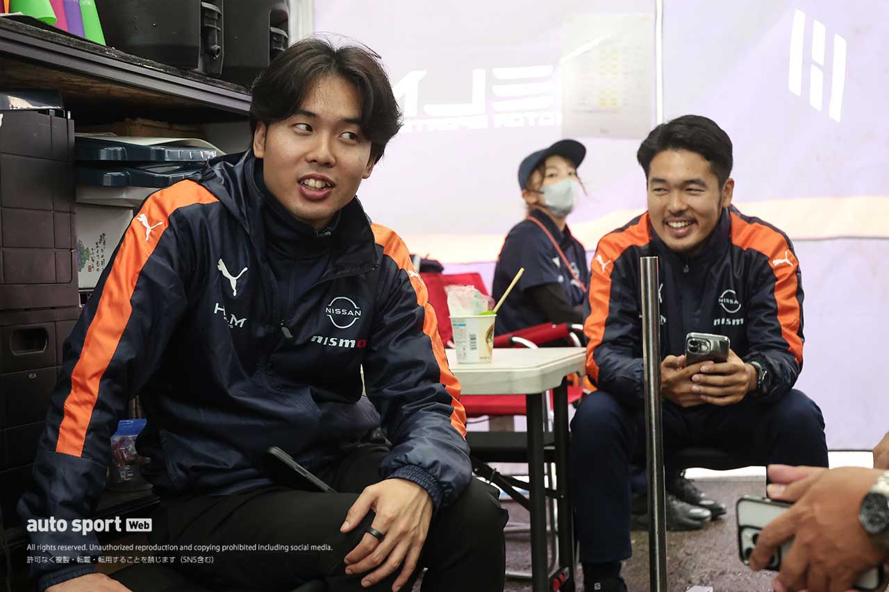 平木玲次／平木湧也（HELM MOTORSPORTS GT-R）