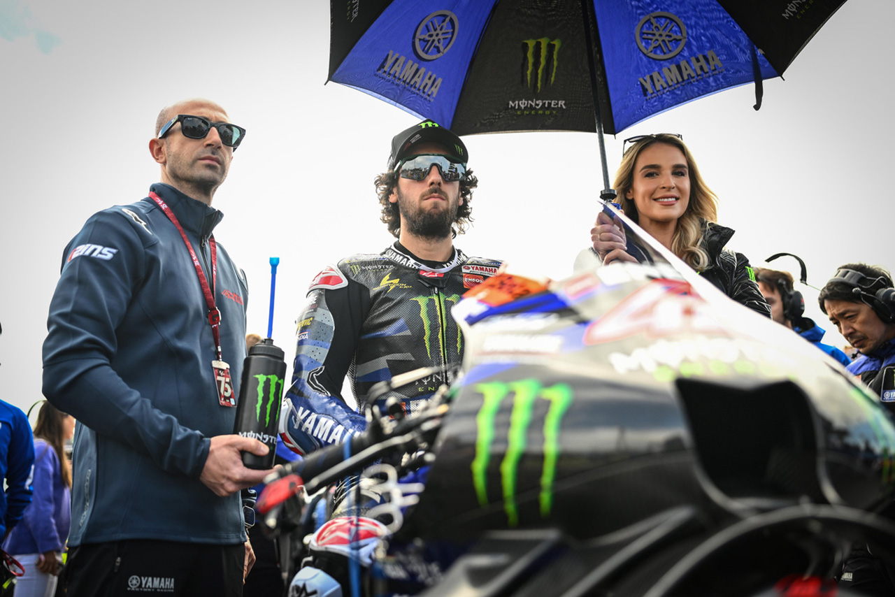 ヤマハ：クアルタラロ、猛攻の末に巻き返し成功「最後の10ラップは本当に良かった」／第17戦オーストラリアGP 決勝