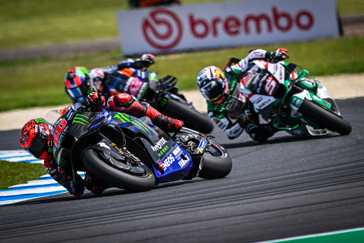 ヤマハ：クアルタラロ、猛攻の末に巻き返し成功「最後の10ラップは本当に良かった」／第17戦オーストラリアGP 決勝