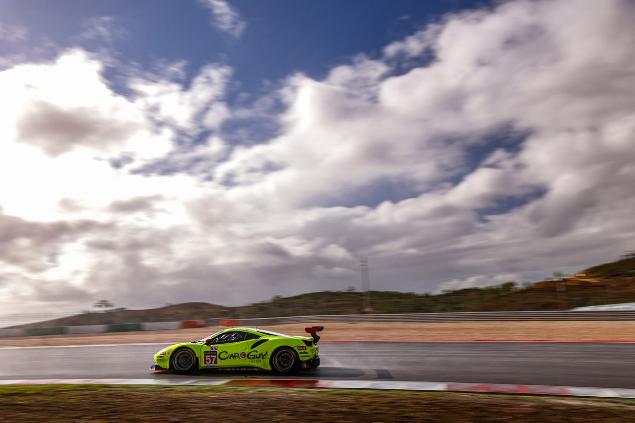 フェラーリ296 GT3