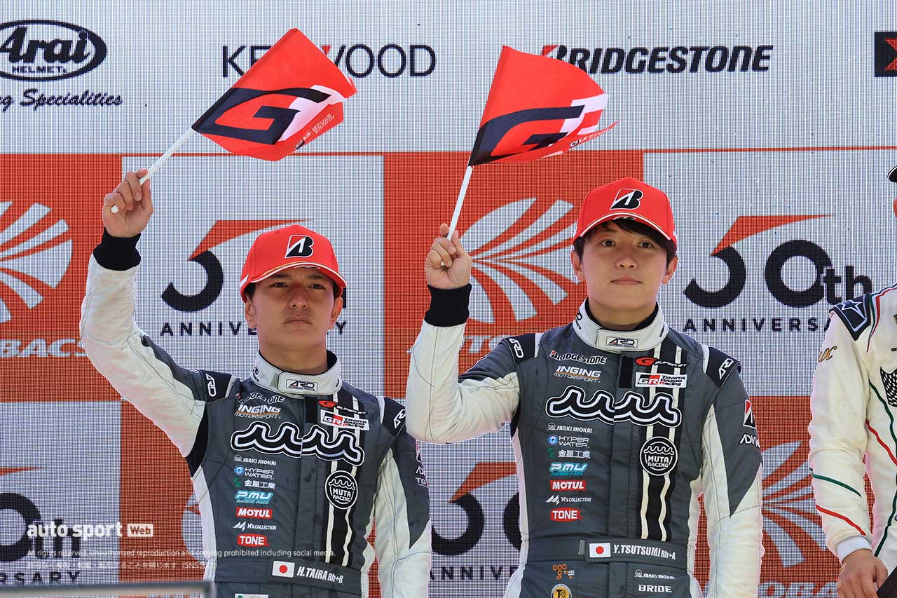 平良響／堤優威（muta Racing GR86 GT）