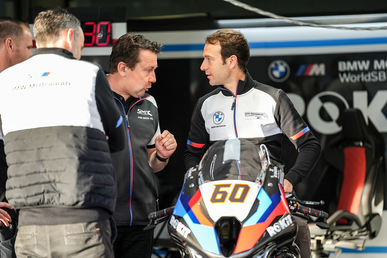 王者不在でブレガがトップ、初お披露目のビモータKB998はシェイクダウンを遂行。長島は11番手／SBKヘレステスト1日目