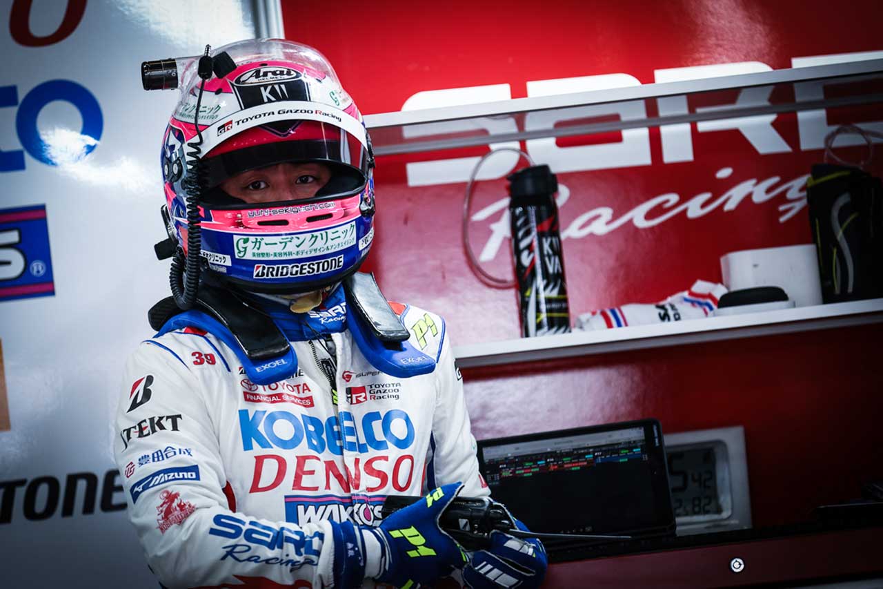 関口雄飛（DENSO KOBELCO SARD GR Supra）