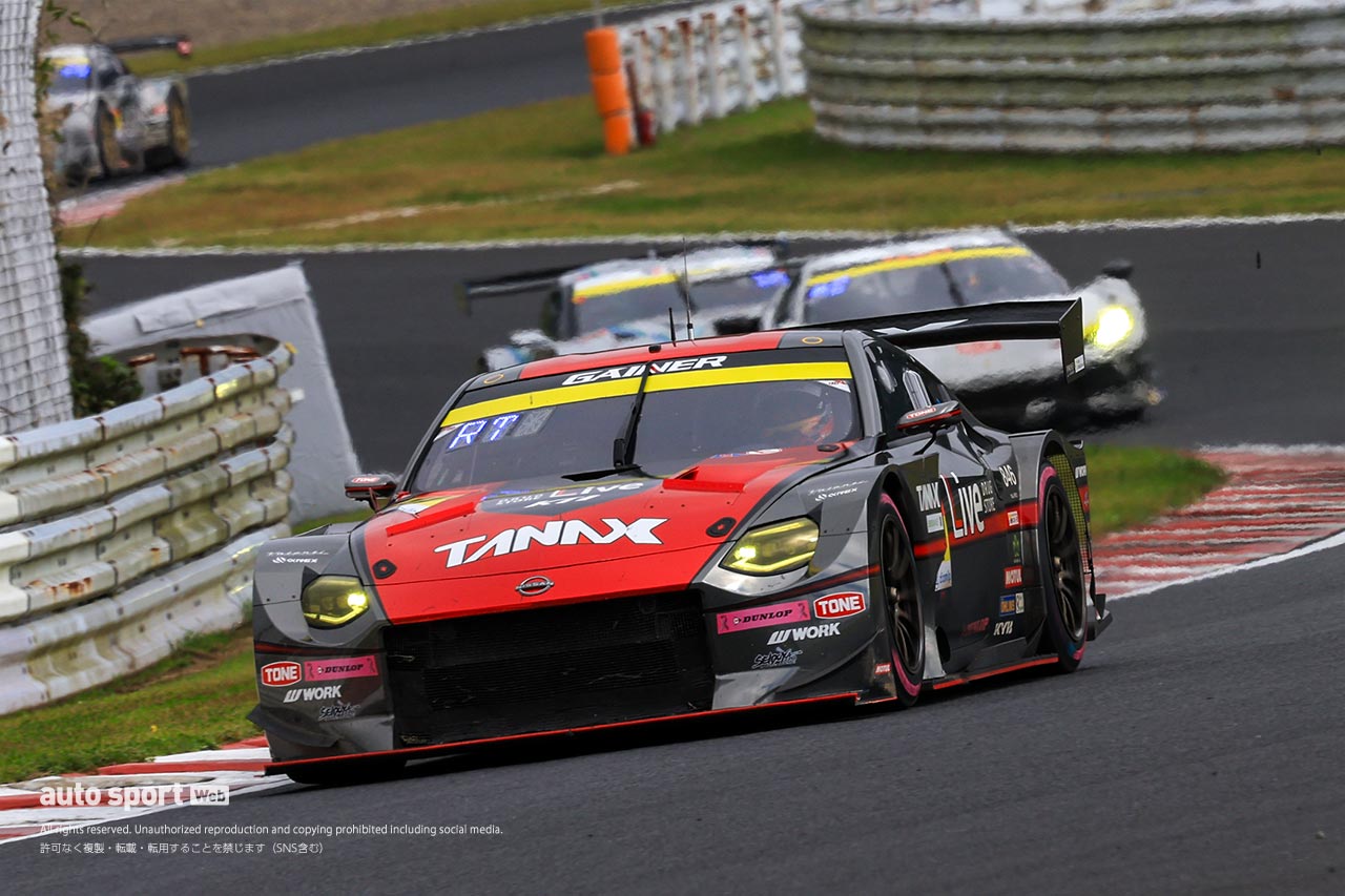スーパーGT第7戦オートポリスのZFアワードは前戦のクラッシュから復活し7位入賞のGAINERが受賞