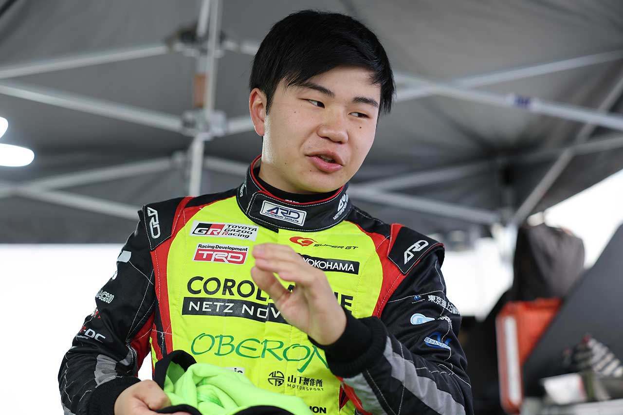 小林利徠斗（apr GR86 GT）