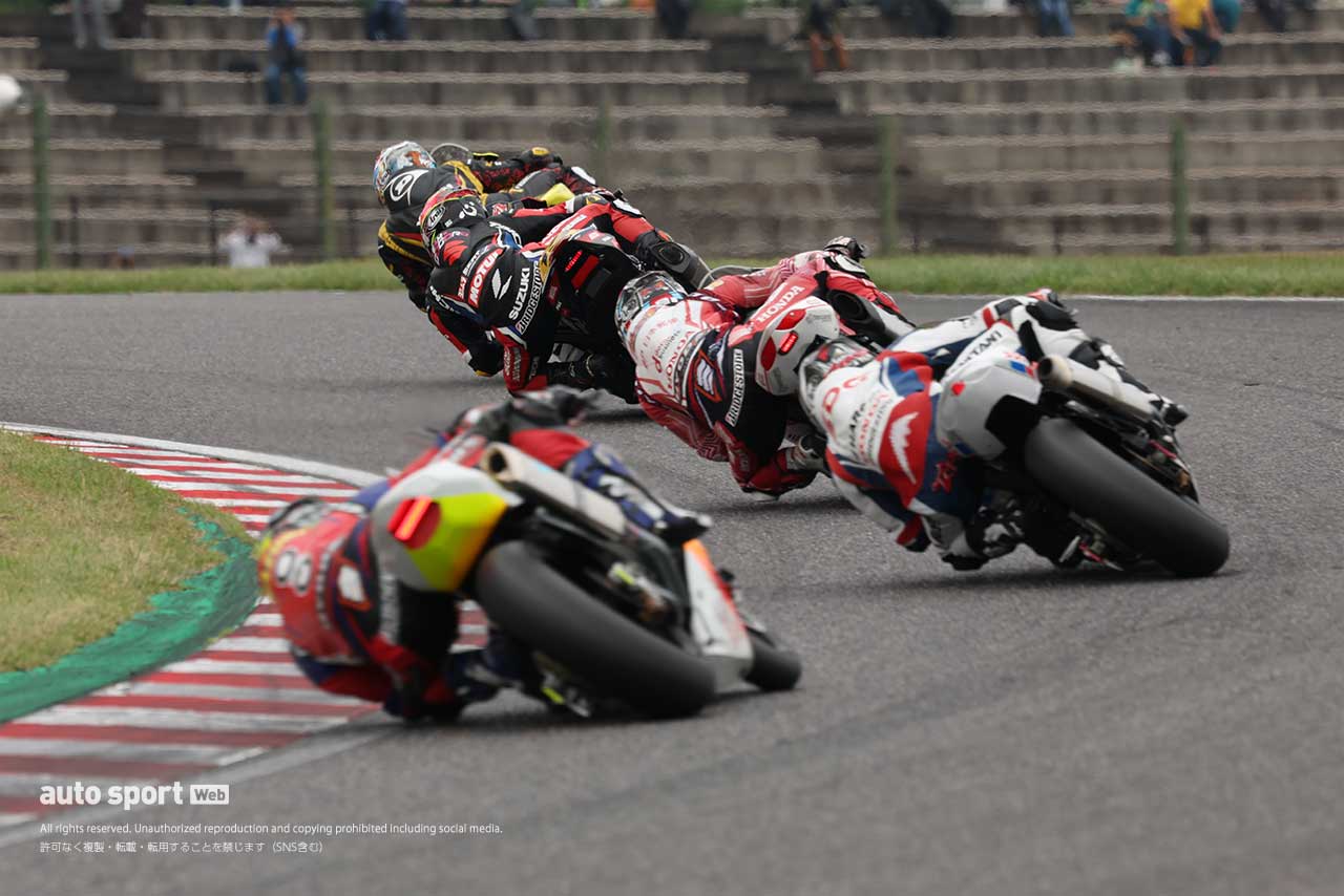 長島哲太（DUNLOP Racing Team with YAHAGI）／2024全日本ロード第8戦鈴鹿 JSB1000 レース1