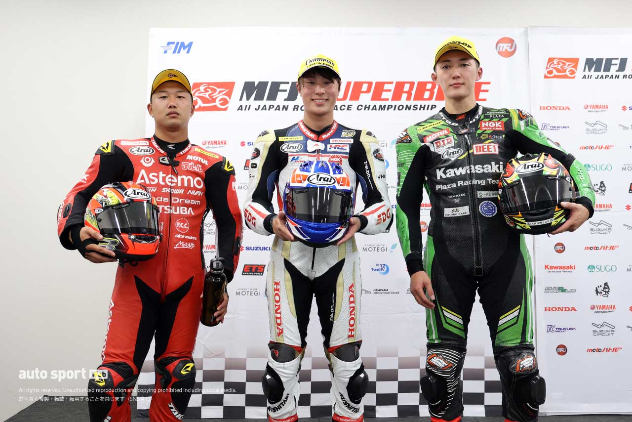 國井勇輝が羽田との一騎打ちを制し有終の美／2024全日本ロード第8戦鈴鹿 ST1000決勝