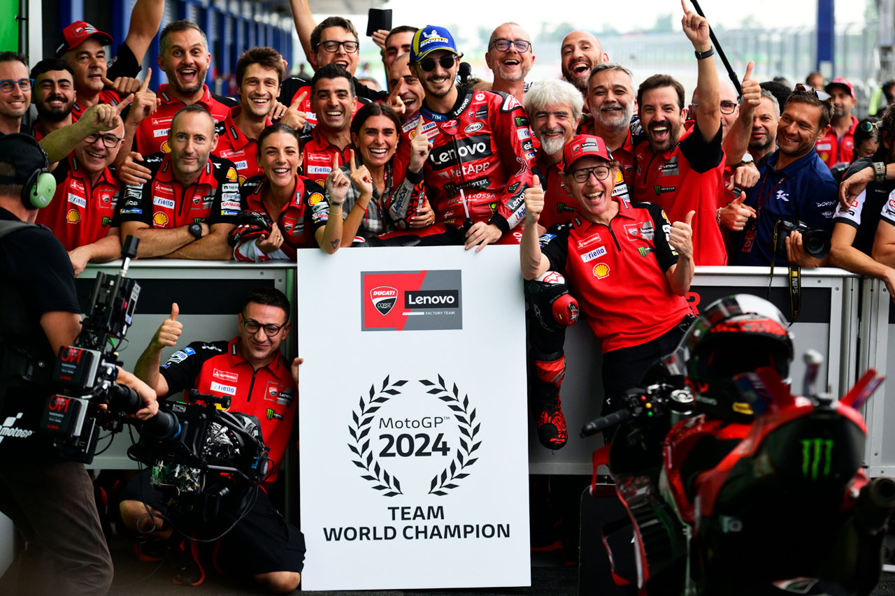 ウエットの決勝レースでバニャイアが優勝。マルティンは2位で差は17ポイントに／MotoGP第18戦タイGP