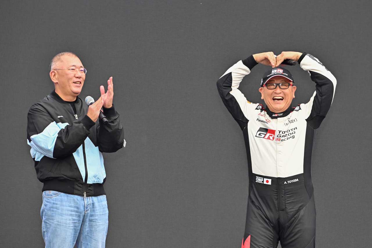 トヨタGRとヒョンデNが韓国でコラボイベントを開催。モリゾウがヤリスWRCでドーナツターン