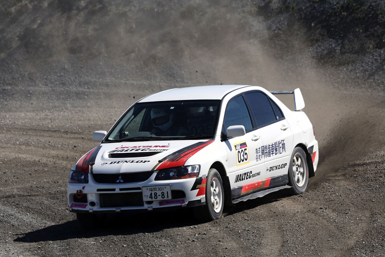 ダンロップタイヤ装着車が全日本ダートトライアルの6クラスでシリーズチャンピオンを獲得
