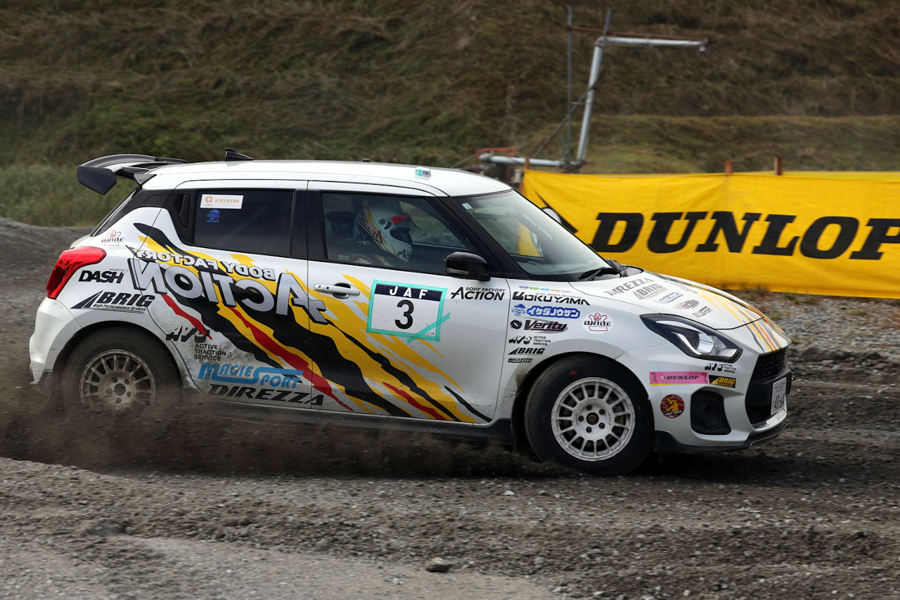 ダンロップタイヤ装着車が全日本ダートトライアルの6クラスでシリーズチャンピオンを獲得