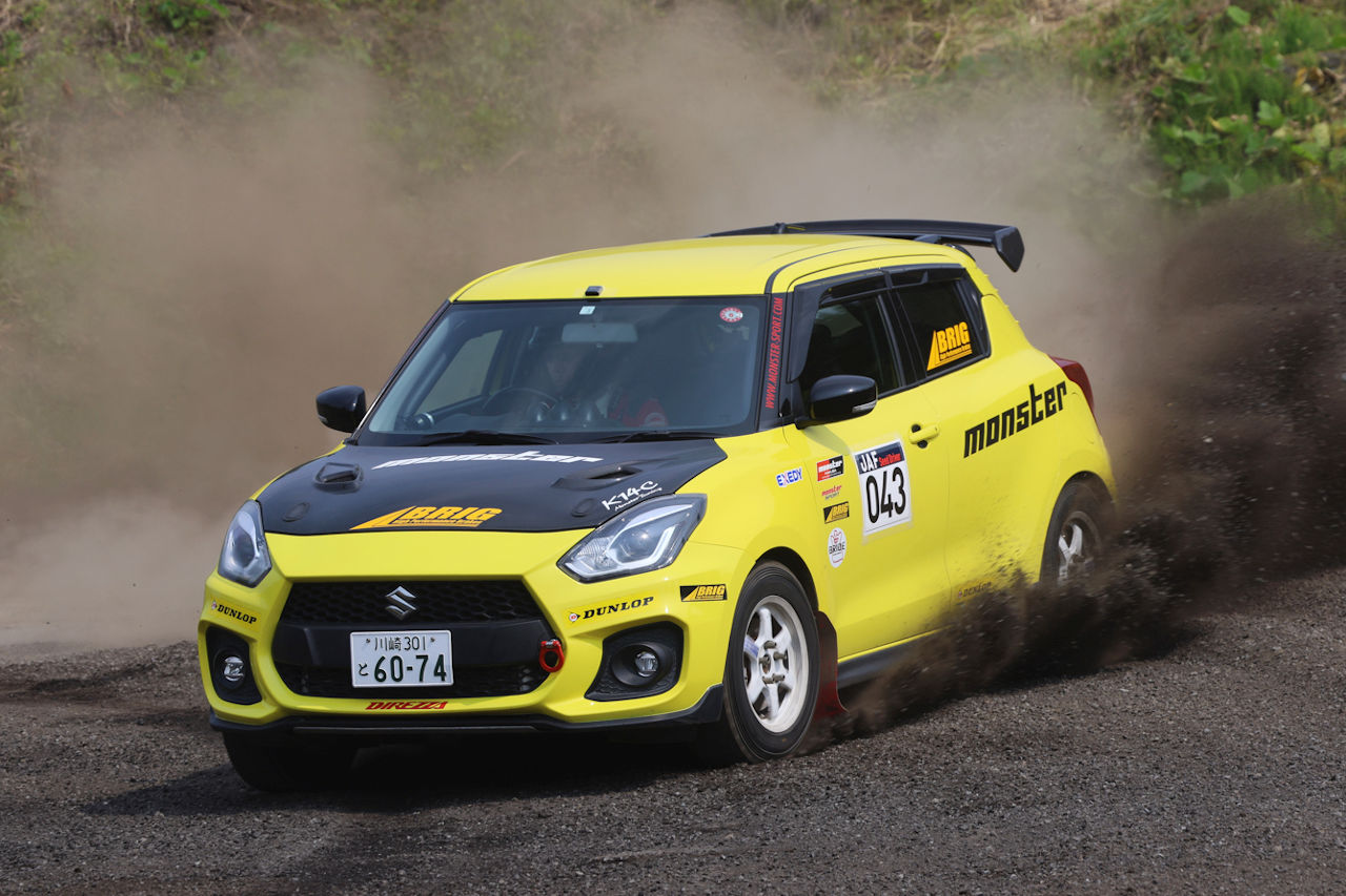 ダンロップタイヤ装着車が全日本ダートトライアルの6クラスでシリーズチャンピオンを獲得