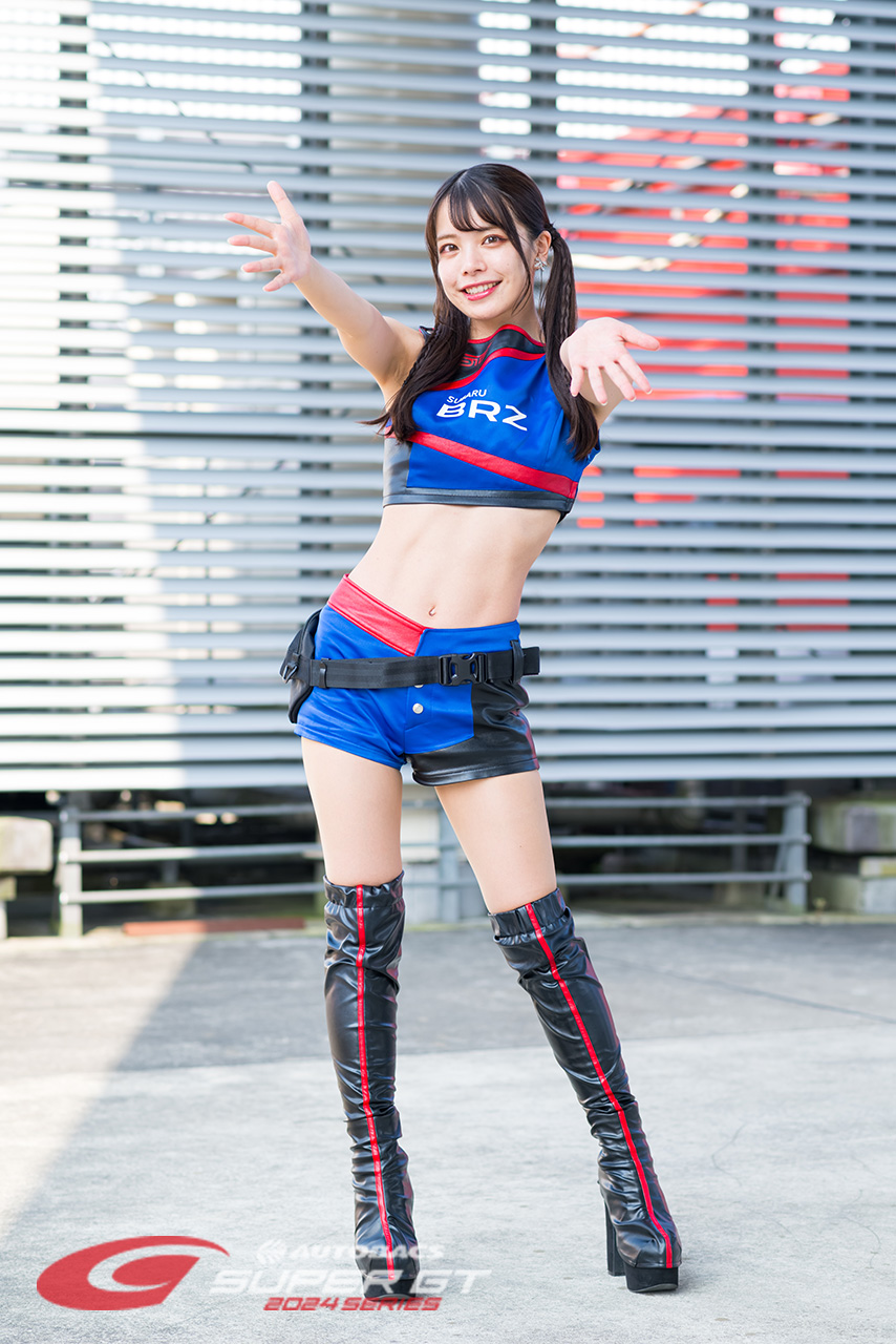 青山水咲 SUBARU BRZ GT GALS BREEZE 2024年/スーパーGTの写真①