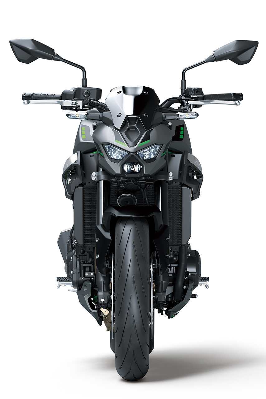 海外向けに発表された『カワサキZ900』の2025年モデル
